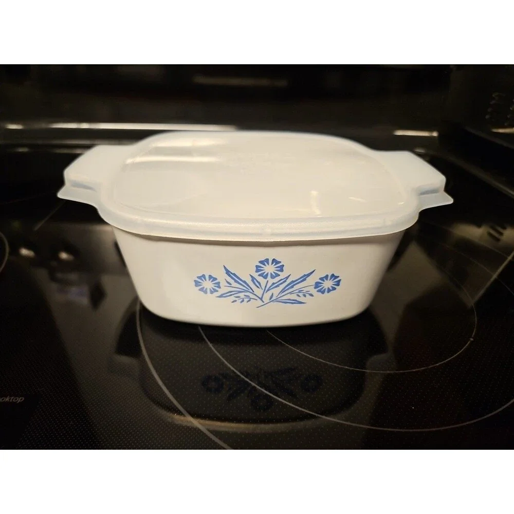 Vintage CorningWare Cornflower Blue 1.5 Quart Casserole Baking A-11/2-B With Lid